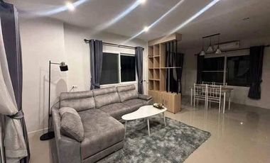 For rent 3 bedrooms house in Si Racha, Chonburi