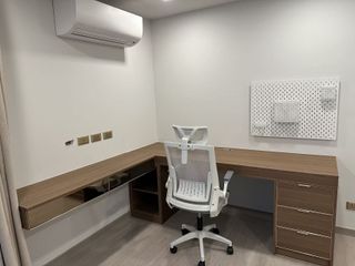 For sale 3 bedrooms condo in Huai Khwang, Bangkok