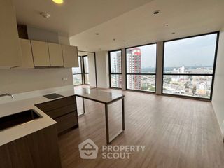 For rent 3 ベッドルーム condo in Sathon, Bangkok