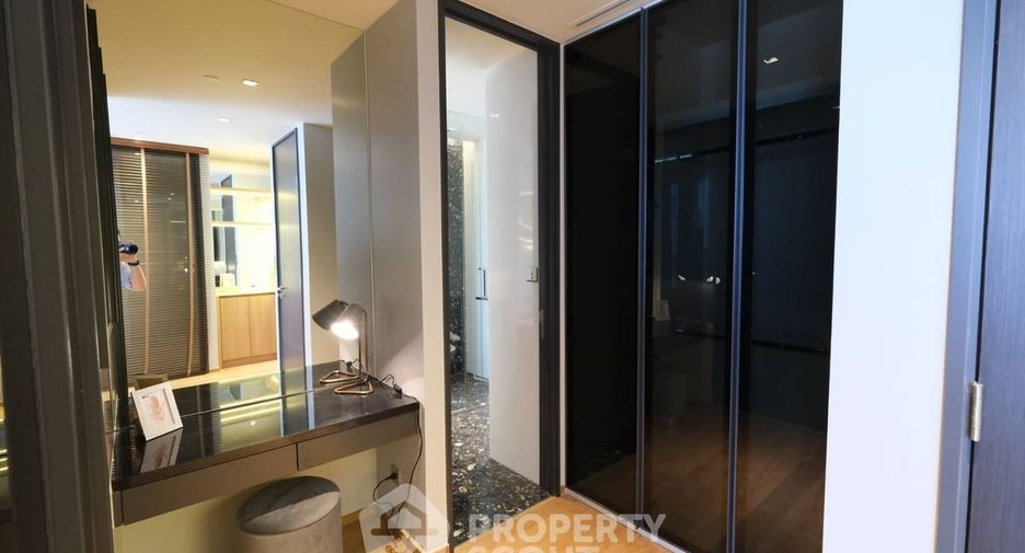For rent 2 bedrooms condo in Khlong Toei, Bangkok