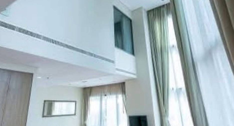 For rent and for sale 3 bedrooms condo in Khlong Toei, Bangkok