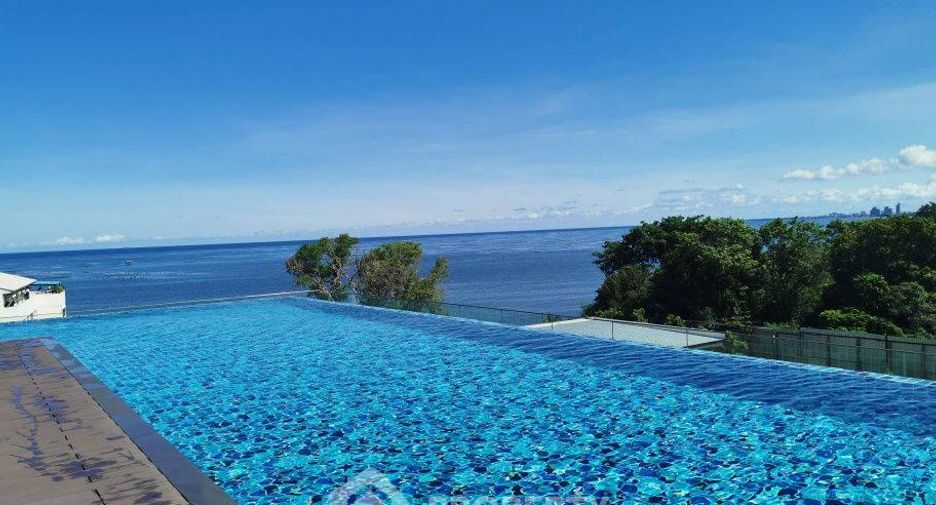 For rent 2 bedrooms condo in Si Racha, Chonburi