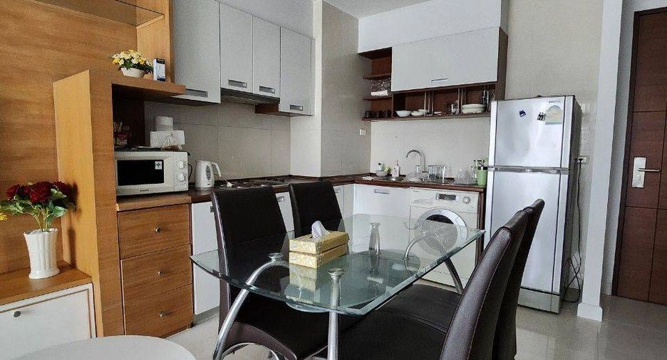 For rent 2 ベッドルーム condo in Watthana, Bangkok
