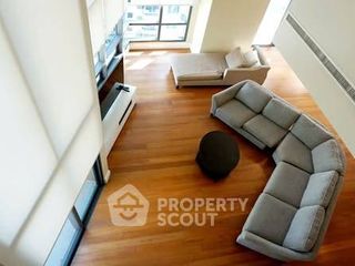For rent 6 bedrooms condo in Khlong Toei, Bangkok