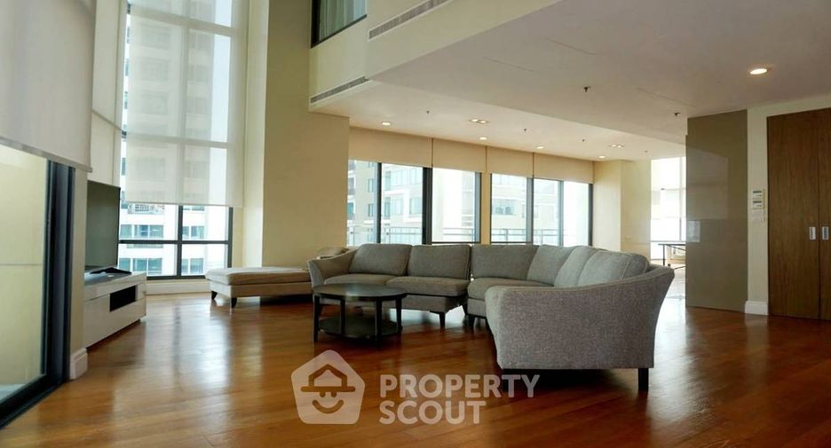 For rent 6 bedrooms condo in Khlong Toei, Bangkok