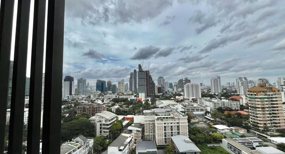Condo en alquiler de 1 habitaciones en Watthana, Bangkok
