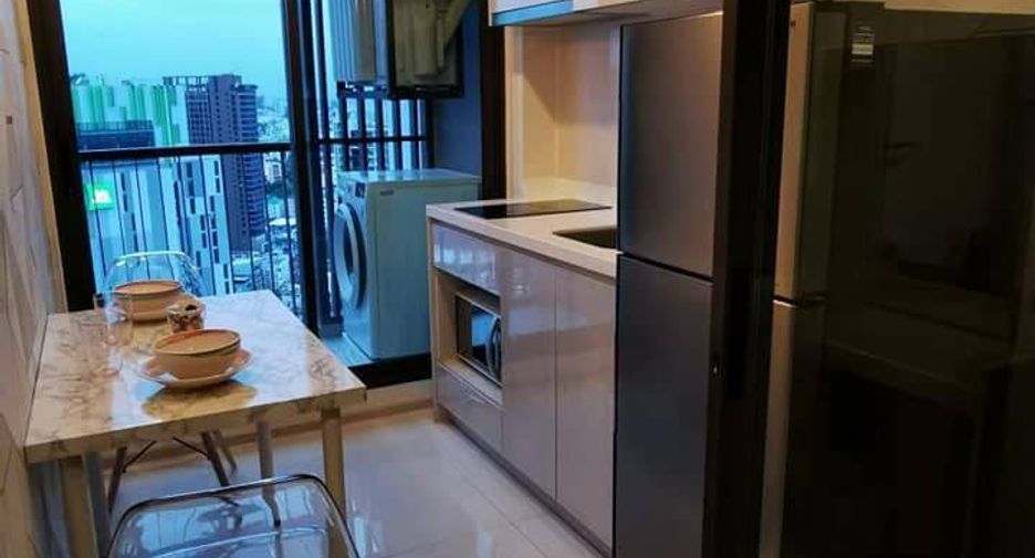 Продажа 1 кровать кондо в Кхлонг Тоеи, Бангкок