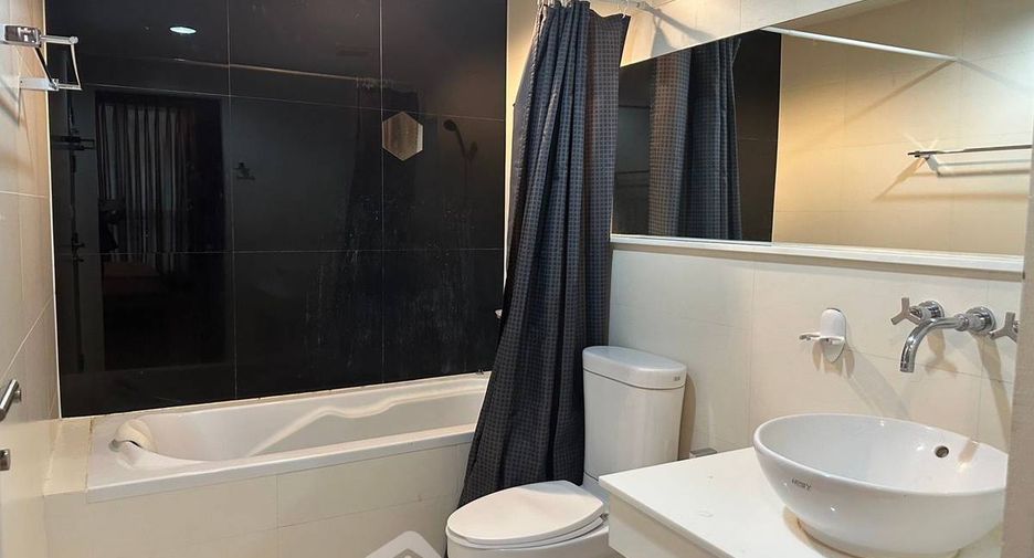 Wohnung zur Miete und zum Kauf mit 1 Zimmer in Khlong Toei, Bangkok