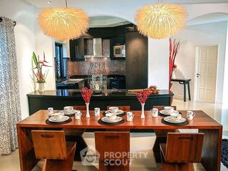 For sale 3 bedrooms villa in Na Jomtien, Pattaya