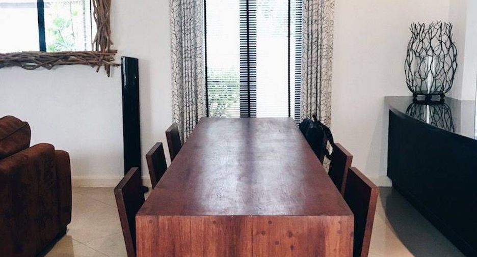 For sale 3 bedrooms villa in Na Jomtien, Pattaya