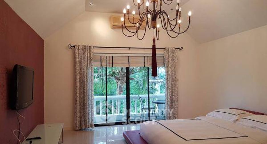 For sale 3 bedrooms villa in Na Jomtien, Pattaya