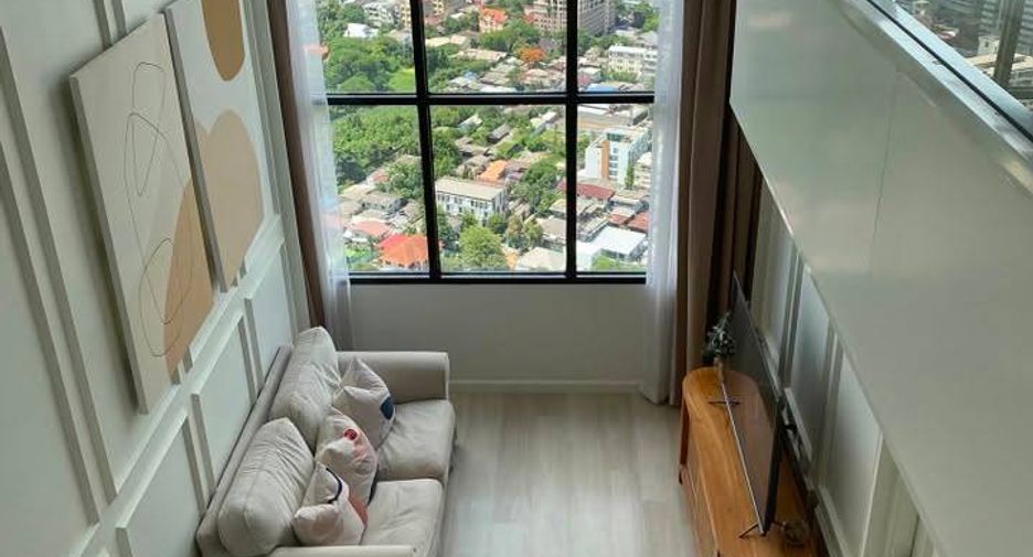 À louer et à vendre 2 chambres condo à Sathon, Bangkok