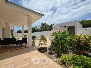 Villa zum Kauf mit 3 Zimmer in Bang Saray, Pattaya