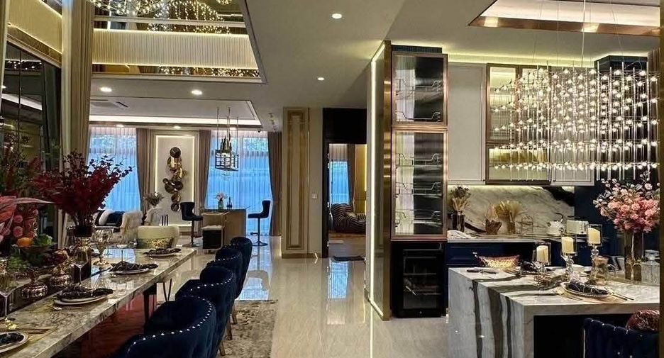 Аренда и продажа 4 спальни дом в Лат Крабанг, Бангкок