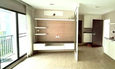 À vendre 2 chambres condo à Bang Na, Bangkok