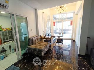 For sale 6 bedrooms house in Mueang Chon Buri, Chonburi