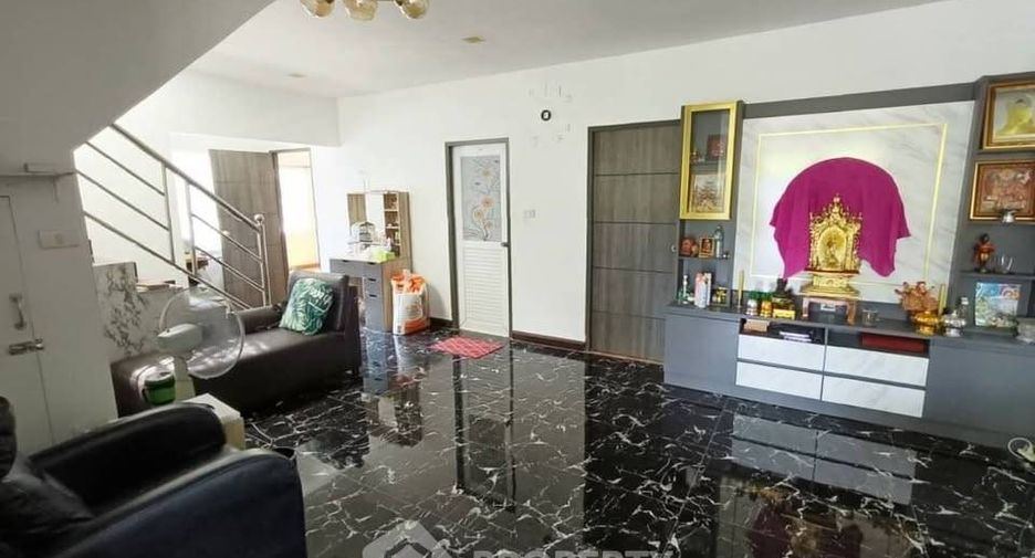 For sale 6 bedrooms house in Mueang Chon Buri, Chonburi