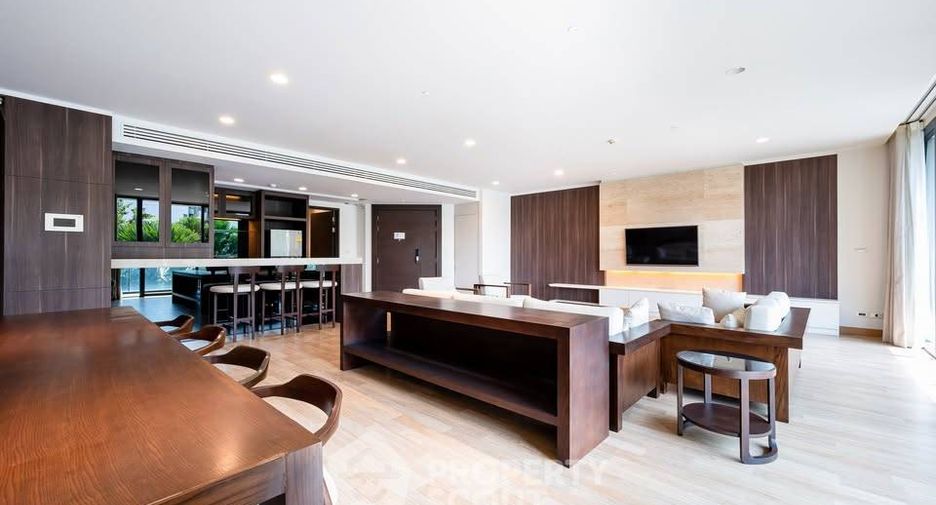 For sale 4 bedrooms condo in Suan Luang, Bangkok