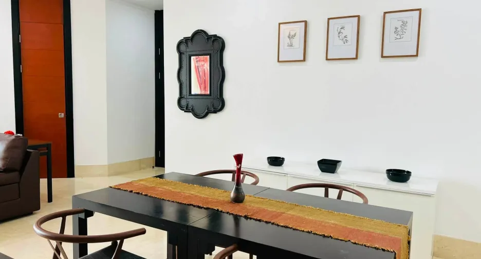 For rent 2 bedrooms condo in Sathon, Bangkok