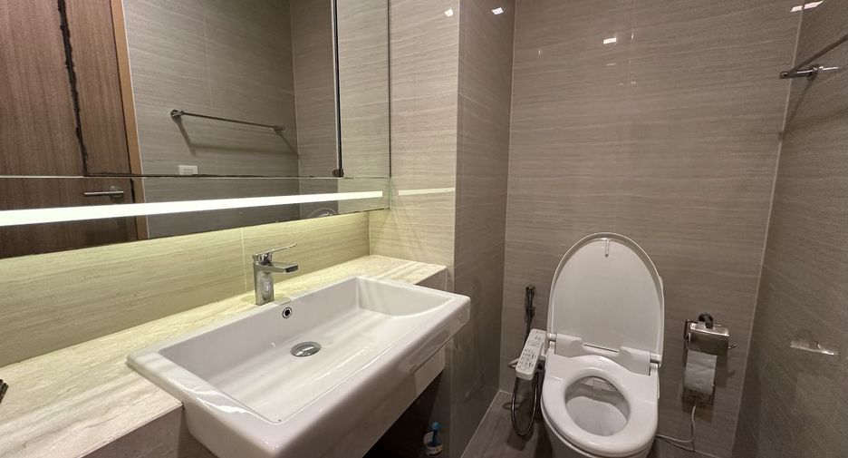 For sale 1 bed condo in Watthana, Bangkok