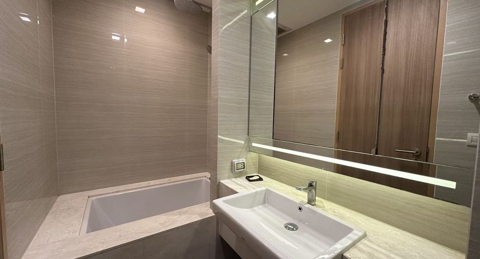 For sale 1 bed condo in Watthana, Bangkok