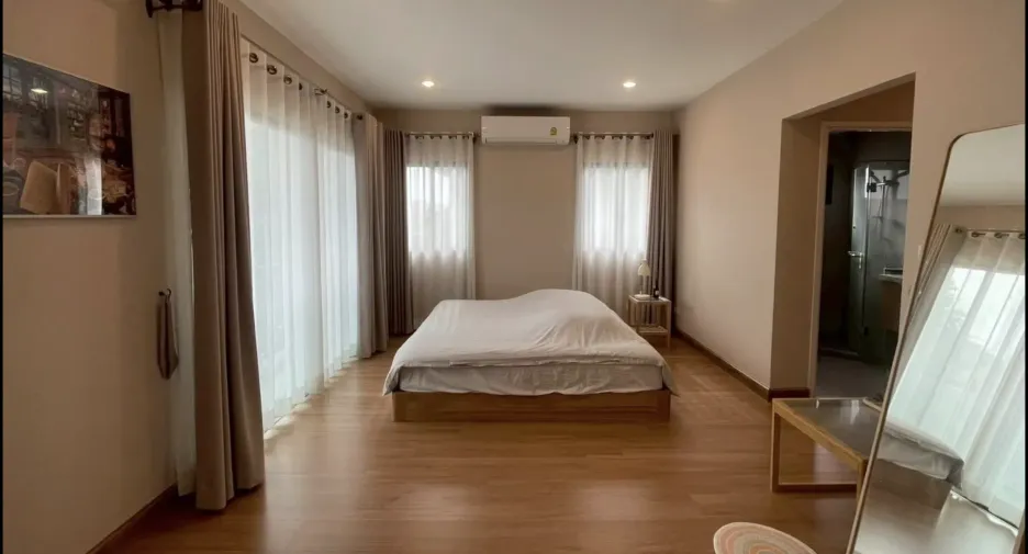 For rent 3 bedrooms house in Prawet, Bangkok