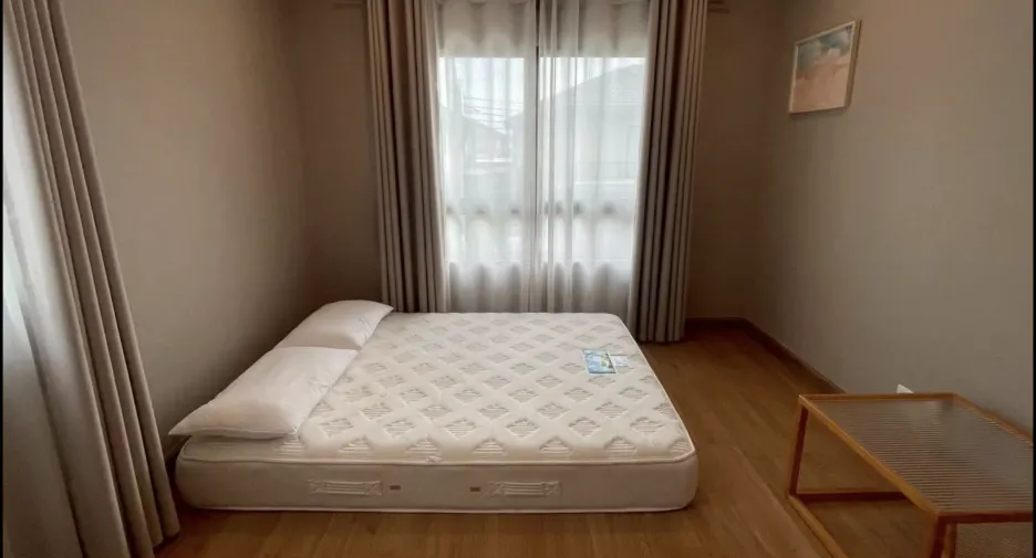 For rent 3 bedrooms house in Prawet, Bangkok