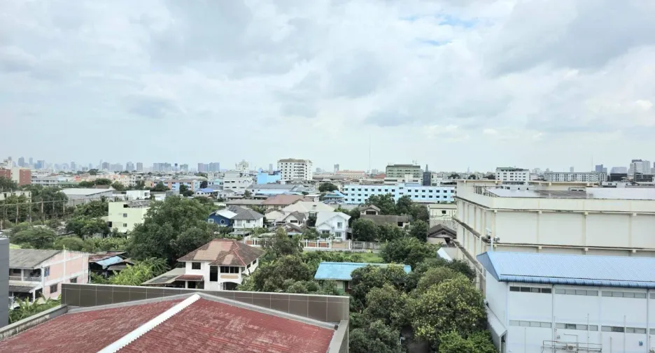 For rent 2 bedrooms condo in Suan Luang, Bangkok
