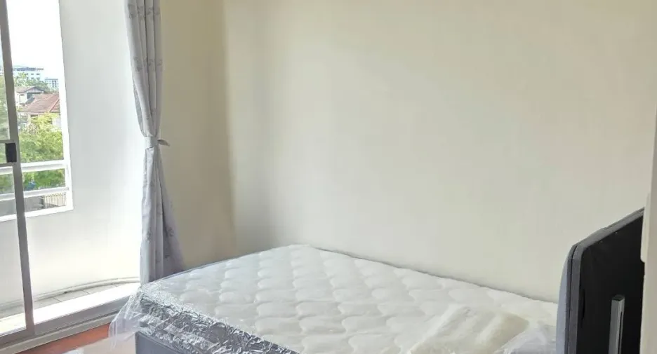 For rent 2 bedrooms condo in Suan Luang, Bangkok