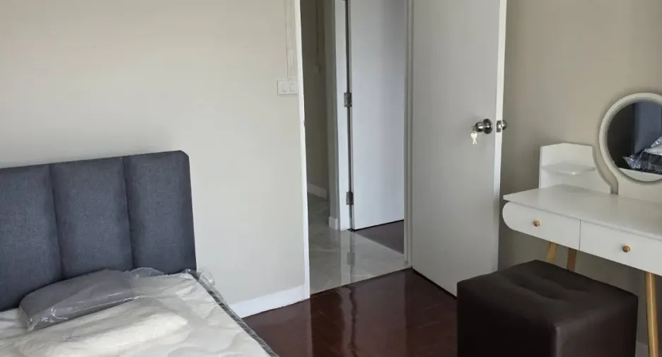 For rent 2 bedrooms condo in Suan Luang, Bangkok