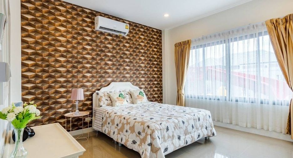 For rent 3 bedrooms villa in Hua Hin, Prachuap Khiri Khan