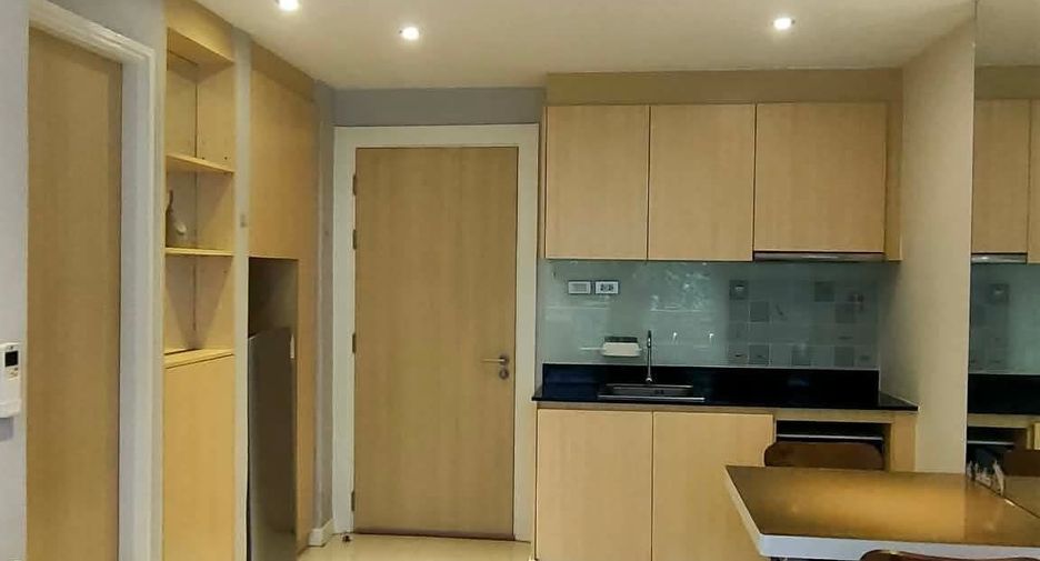 Wohnung zur Miete und zum Kauf mit 1 Zimmer in Bang Lamung, Chonburi