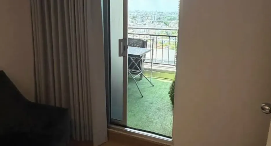 For rent 1 bed condo in Watthana, Bangkok