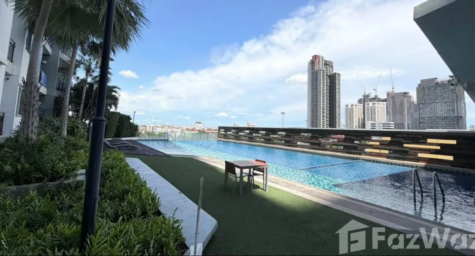 For rent 1 bed condo in Watthana, Bangkok