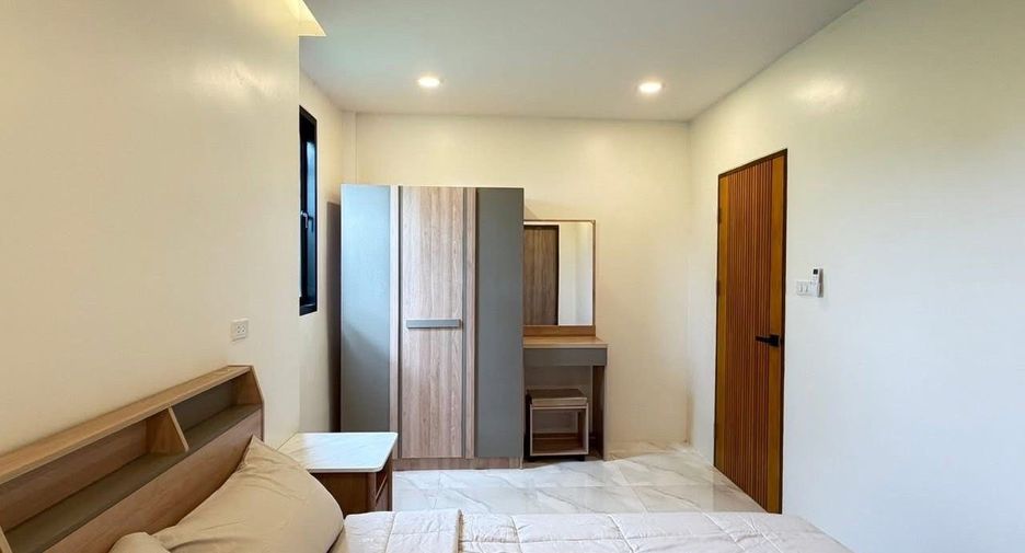 Villa en alquiler de 3 habitaciones en Mueang Phuket, Phuket