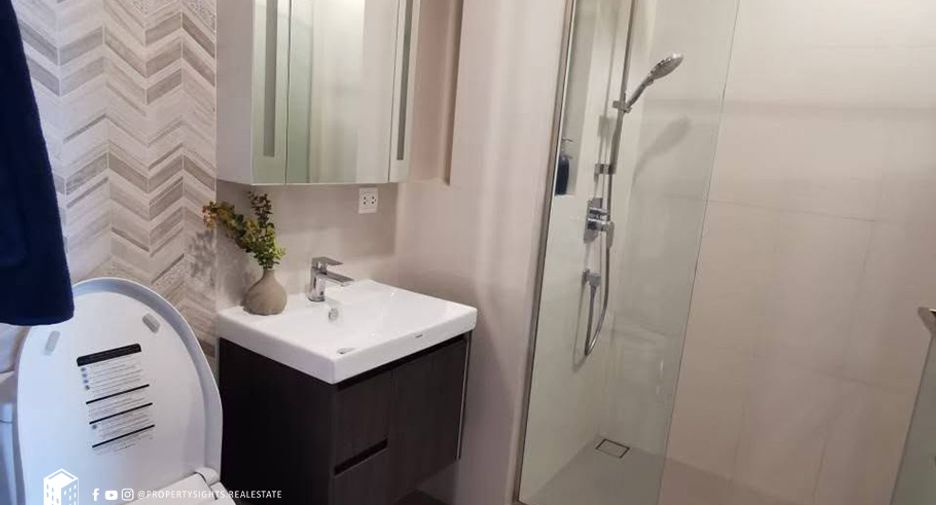 For rent 1 bed condo in Khlong Toei, Bangkok