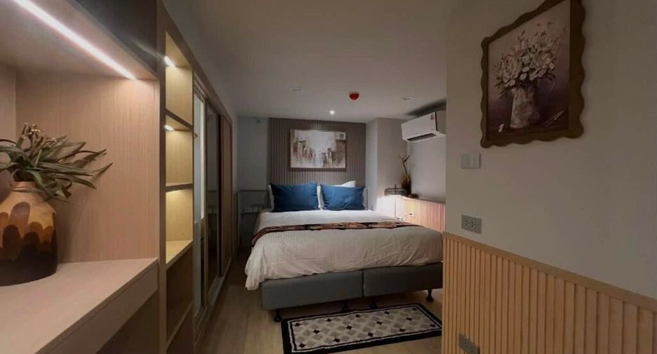 Wohnung zur Miete mit 1 Zimmer in Bang Rak, Bangkok