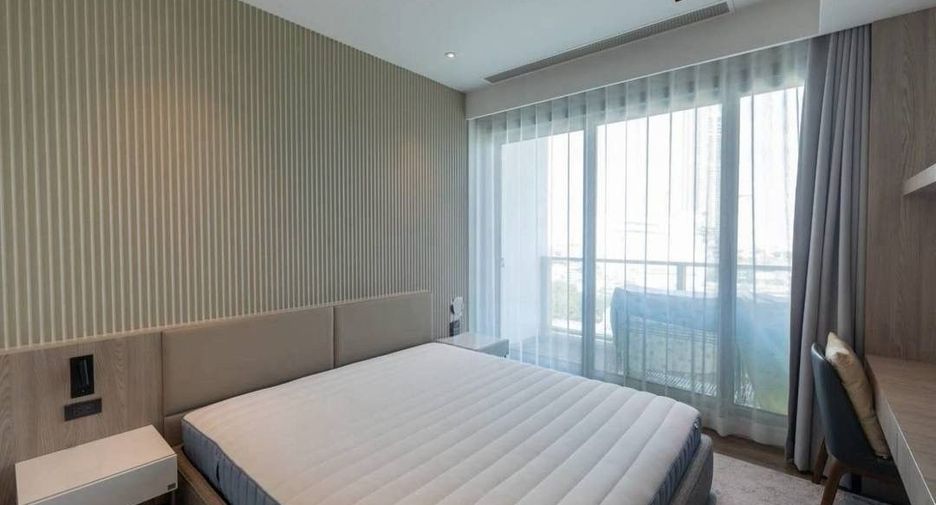 For rent 2 bedrooms condo in Sathon, Bangkok