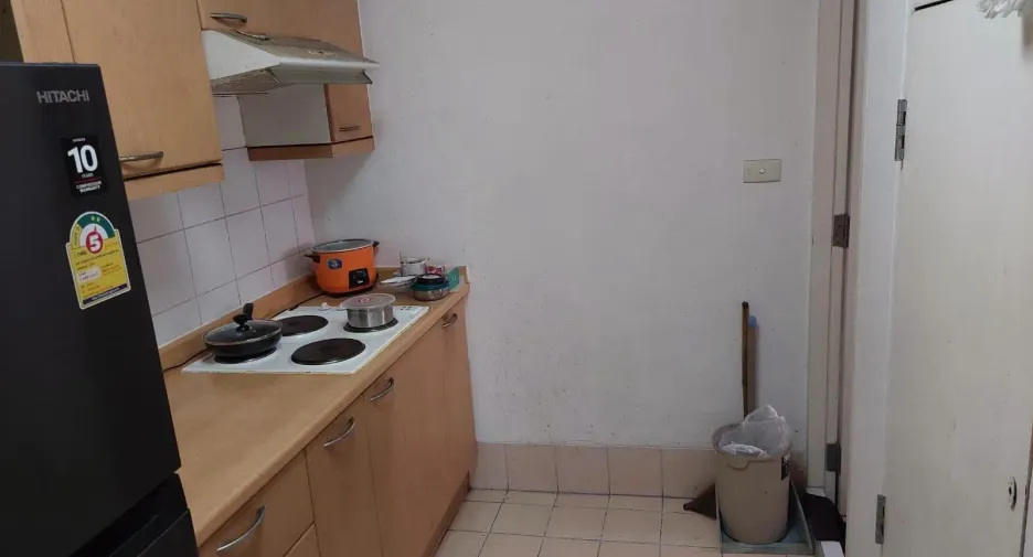 For sale 2 bedrooms condo in Yan Nawa, Bangkok