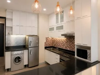 For rent 2 bedrooms condo in Ratchathewi, Bangkok