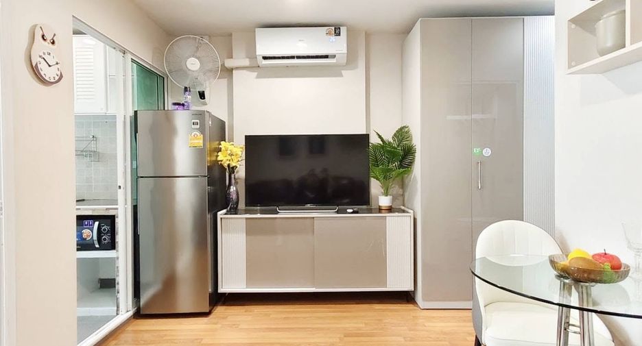 For sale 1 bed condo in Phra Khanong, Bangkok
