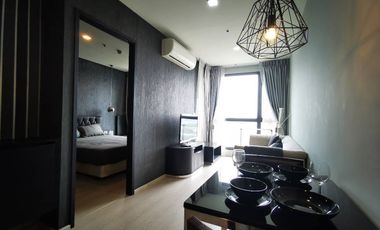 For sale 1 bed condo in Khlong Toei, Bangkok