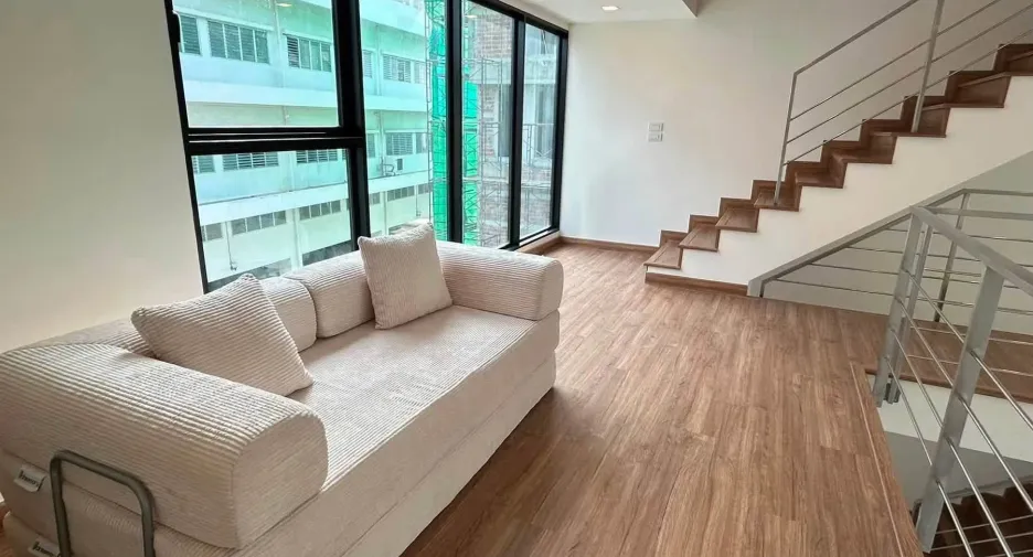 For rent 4 bedrooms townhouse in Mueang Samut Prakan, Samut Prakan