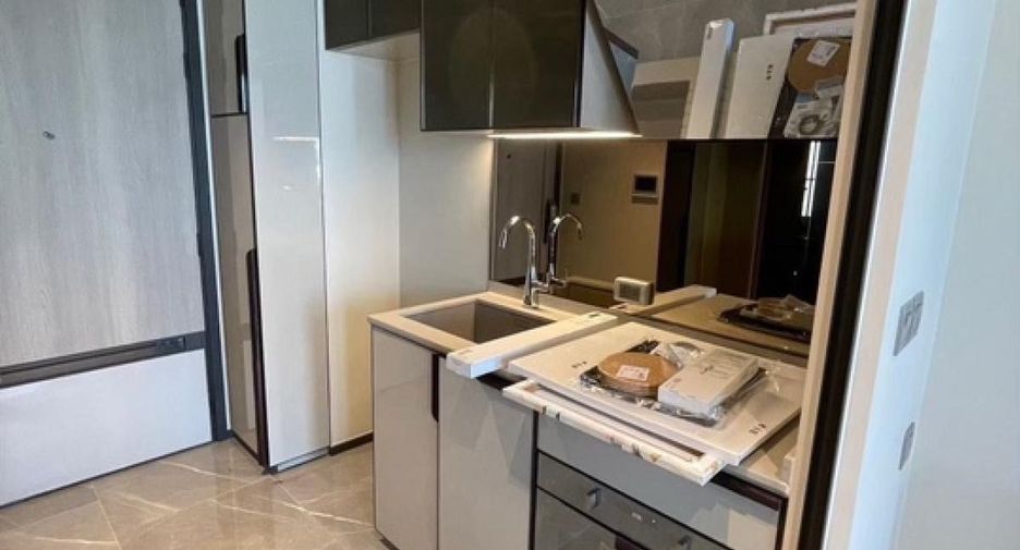 For sale and for rent 1 bed condo in Watthana, Bangkok