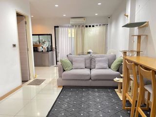 Casa adosada en venta de 3 habitaciones en Lak Si, Bangkok