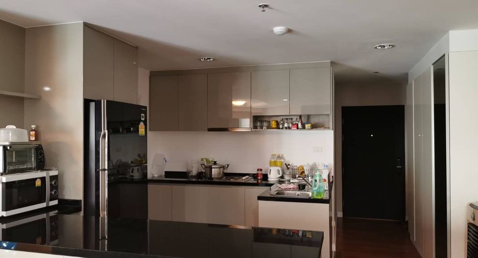 For rent 2 ベッドルーム condo in Huai Khwang, Bangkok
