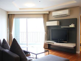 Wohnung zur Miete mit 2 Zimmer in Huai Khwang, Bangkok