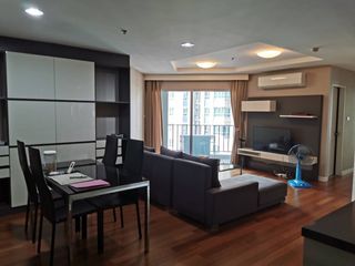 Wohnung zur Miete mit 2 Zimmer in Huai Khwang, Bangkok