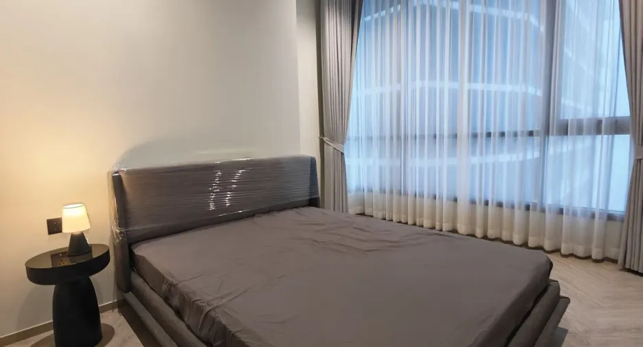 For sale 2 bedrooms condo in Khlong San, Bangkok