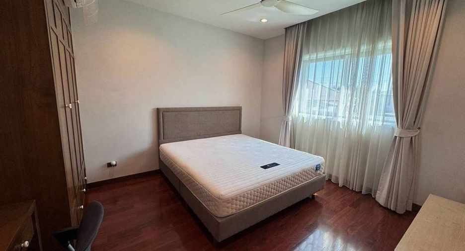 Haus zur Miete mit 5 Zimmer in Suan Luang, Bangkok
